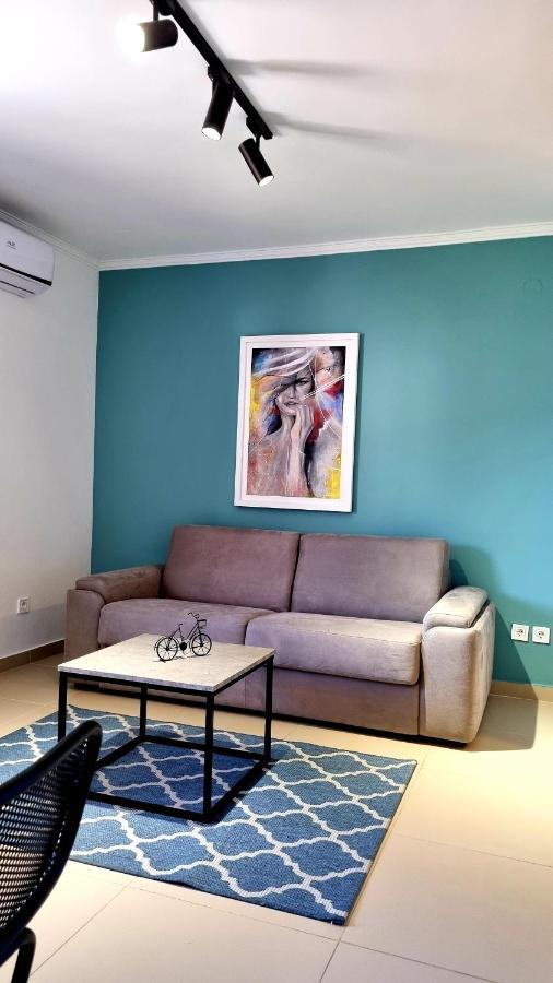 Anja & Ogo Apartments Sea View & Pool Petrovac 外观 照片