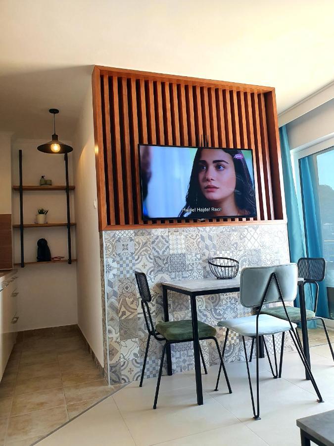Anja & Ogo Apartments Sea View & Pool Petrovac 外观 照片